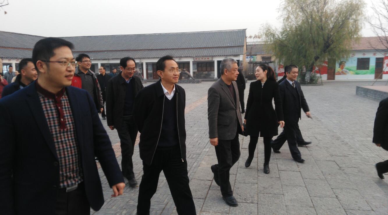QQ截图20171201093112.jpg